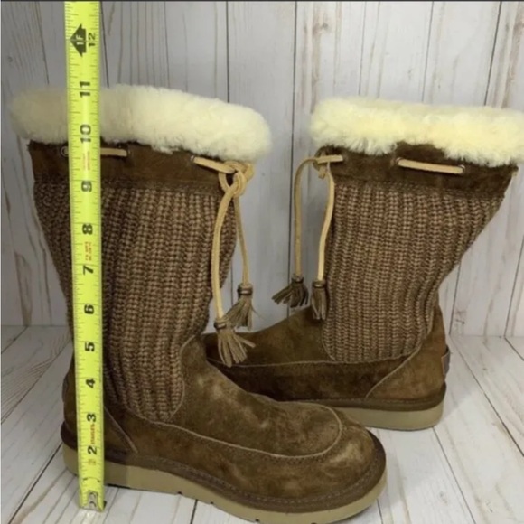 Ugg cable knit sweater shearling lined sz 5 brown boots - Picture 4 of 7